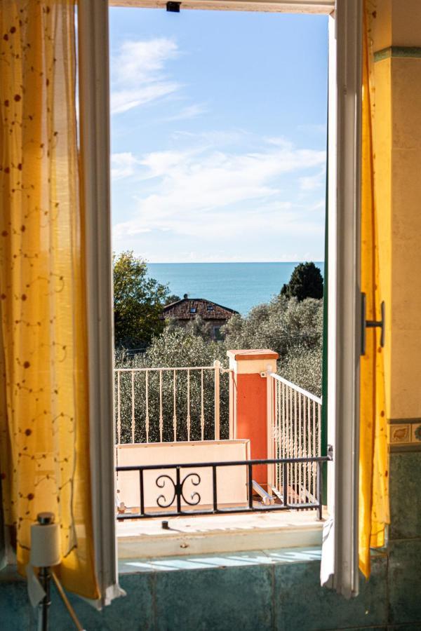Gambero Nero Hotel Tellaro Kültér fotó