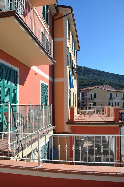 Gambero Nero Hotel Tellaro Kültér fotó